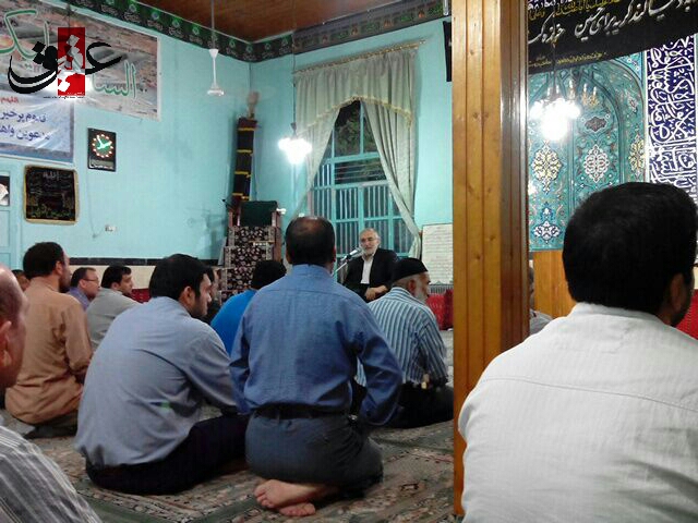 حاج منصور ارضی در یکی از مساجد چالوس