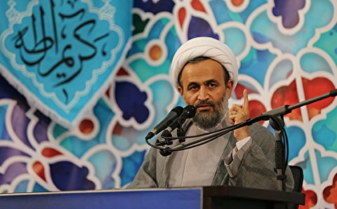 سیره شهدا در دانشگاهها تدریس شود