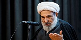 معنای پاسخ «هیچ» امام در هواپیمای بازگشت به ایران