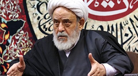 راهپیمایی بزرگ اربعین کمر استکبار جهانی را شکسته است/ زیارت سیدالشهدا واجب است/ اربعین علامت ایمان است
