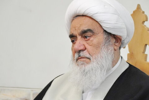 راهکار آیت الله مظاهری برای رفع تخیّل و توهّم