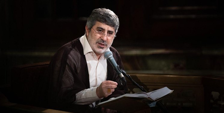 یک منتقد ادبی: مداحی محمدرضا طاهری انحراف از معیار زبانی و محتوایی ندارد
