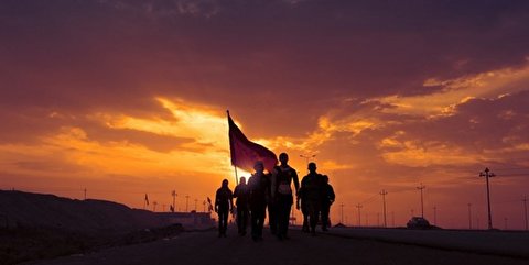 بررسی نحوه پذیرش زائر در حماسه اربعین