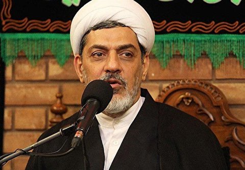 کسب رضایت در زندگی مشترک منوط به شناخت دنیای همسران است + فیلم