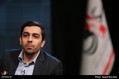 همان شعری را که در هیئت خواندم در حضور رهبر انقلاب خواندم+فیلم