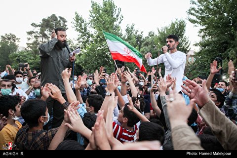 جشن خیابانی دهه کرامت در محله نازی آباد تهران