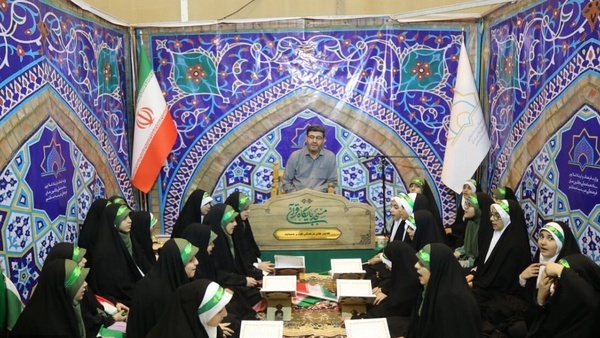 مسجدی‌ها در نمایشگاه قرآن واسطه ازدواج شده‌اند+تصاویر