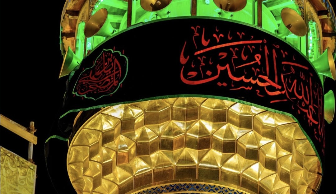 حرم امام علی(ع) به مناسبت محرم رخت عزا پوشید‌