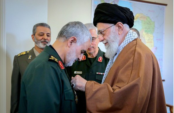 شرط حاج قاسم برای دریافت نشان ذوالفقار از رهبری