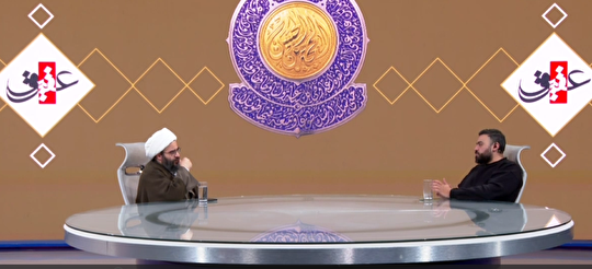 مداحان آبروی خود را خرج دفاع از دین و انقلاب کنند