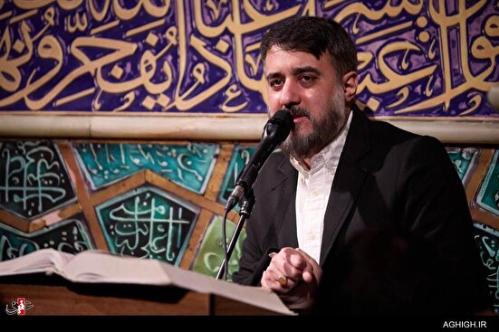 مناجات خوانی شب اول ماه مبارک رمضان در هیئت ریحانةالنبی(س)