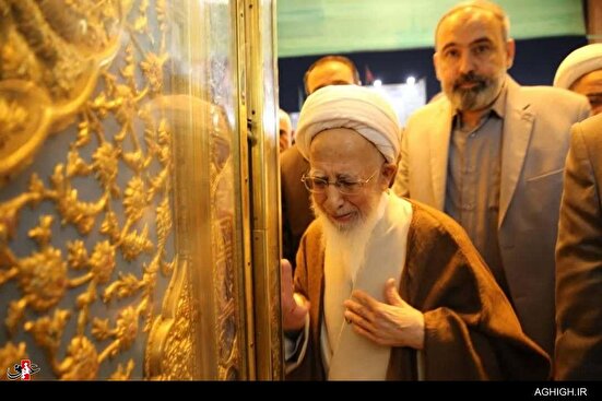 تشرف حضرت آیت‌الله جوادی آملی به آستان مقدس کاظمین
