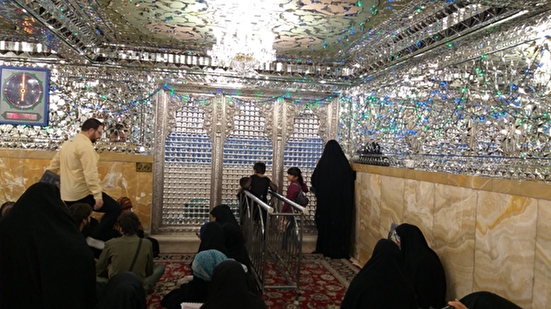 می‌دانستید جز امام رضا(ع) یک نفر دیگر در حرم ضریح دارد؟