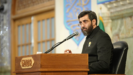 مداحی امام حسینی حاج سیدرضا نریمانی در حرم رضوی