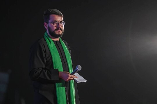 چرا درب مساجد در طول روز بسته است؟!