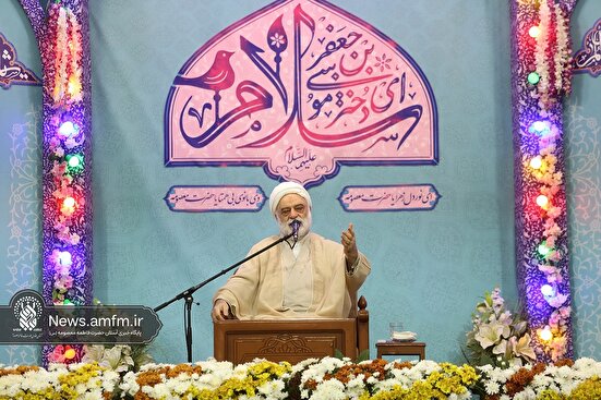 امروز قم مهد تشیع و پایگاه نشر معارف اهل بیت(ع) به سراسر عالم است