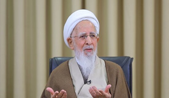 کاری کنیم که در برابر شهدا خجالت نکشیم