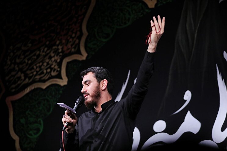 حاج مهدی رسولی:  من مداح حکومتی‌ام