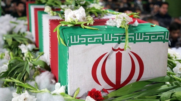تشییع پیکرهای مطهر ۱۰۰ شهید دوران دفاع مقدس در تهران