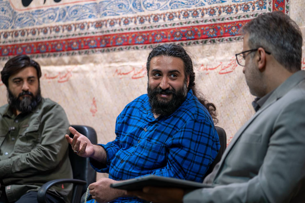 نوحه‌های محرم امسال، پرچم ایران را بالا برد