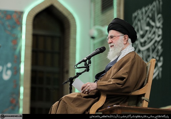 توصیه مهم رهبر انقلاب به رسانه‌ها: رسانه‌های ما مراقب باشند تفکر غلط سرمایه‌داری غرب درباره زن را ترویج نکنند