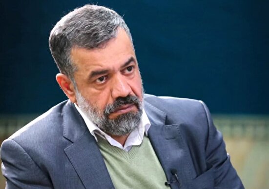 نبرده برده را باختن سادگی ست و بی انصافی