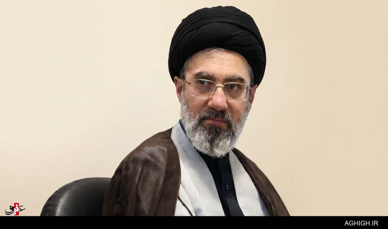 روایتی از مجروحیت رهبر انقلاب در نبرد رمضان/ لحظات پراضطراب در بیمارستان سینا