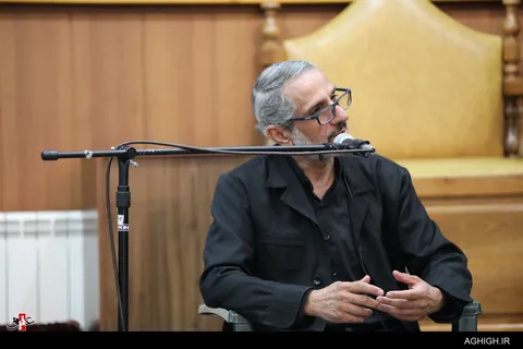 صدو نود و هفتمین حلقه شعر ولایی فرات برگزار شد