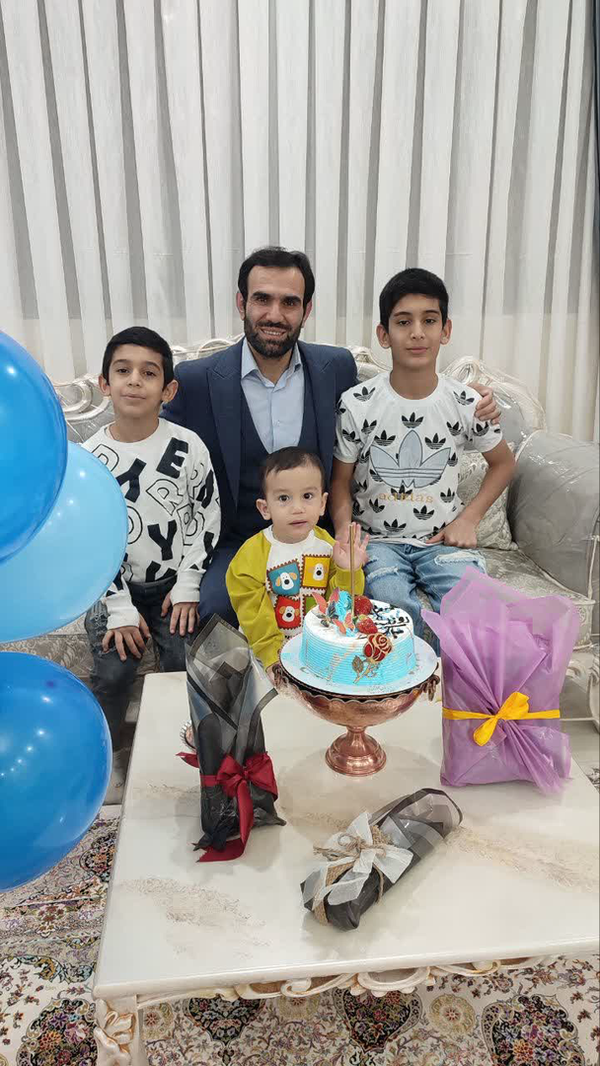 تسبیح این شهید دست رهبر بود