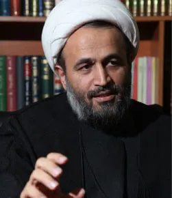 منبری هایی که پشت نیمکت می نشینند!