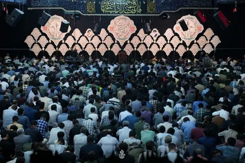 مراسم زمزمه دعای پرفیض عرفه در هیئت‌ثارالله‌زنجان (رهروان امام و شهدا)