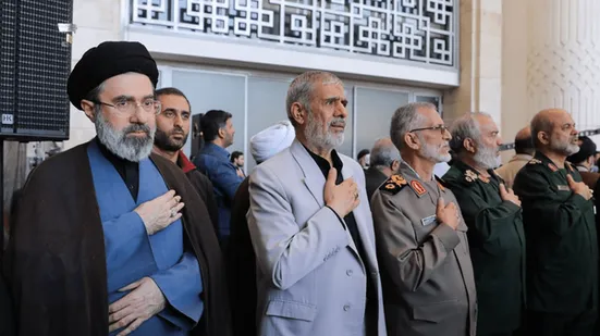 تصاویری از رهبر شهید و رهبر انقلاب در رویداد «جمعه نصر»