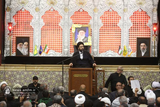 مسئولی که فکر انتقام خون رهبر شهید نباشد، به وجدان خود شک کند / مذاکره برای صلح با آمریکا خیانت است