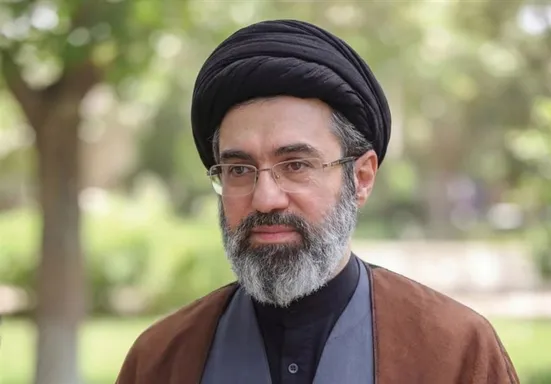 انتشار بخشی از درس خارج فقه آیت‌الله خامنه‌ای: شیطان را تحقیر کنید