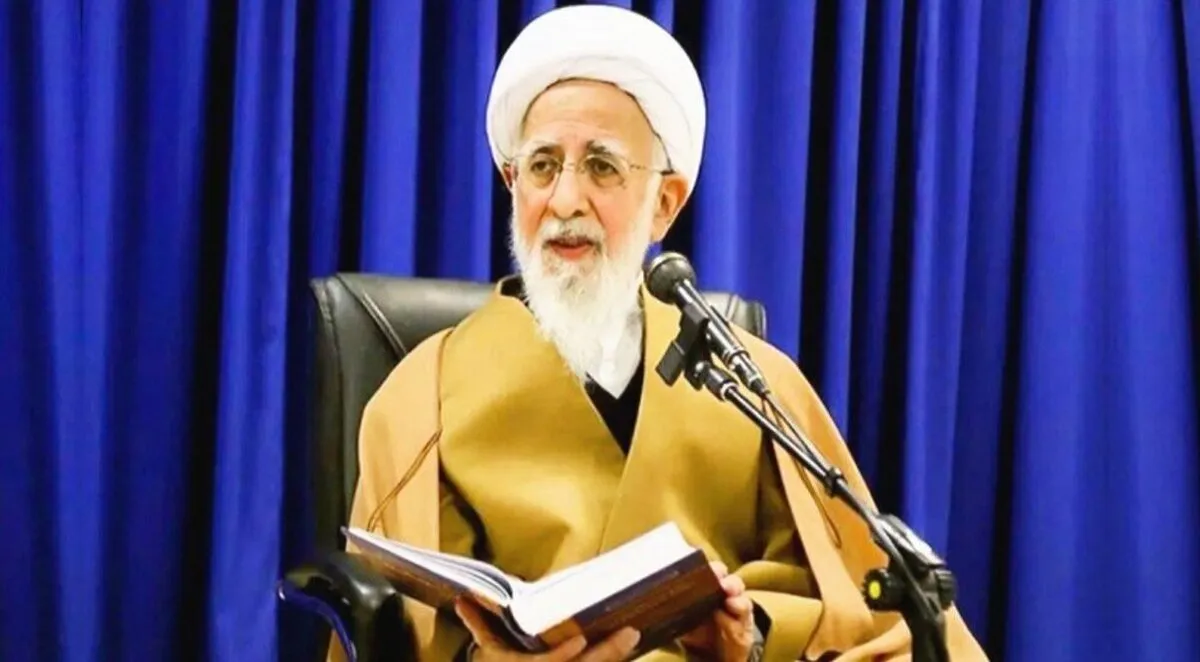 آیت الله جوادی آملی: عالِم شدن قدم اول است نه مقصد