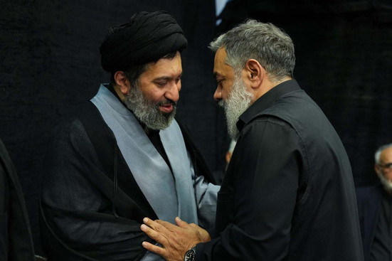 بزرگداشت شهادت رهبر شهید انقلاب و شهدای خانواده‌ی معظم‌له در امامزاده علی اکبر(ع) چیذر