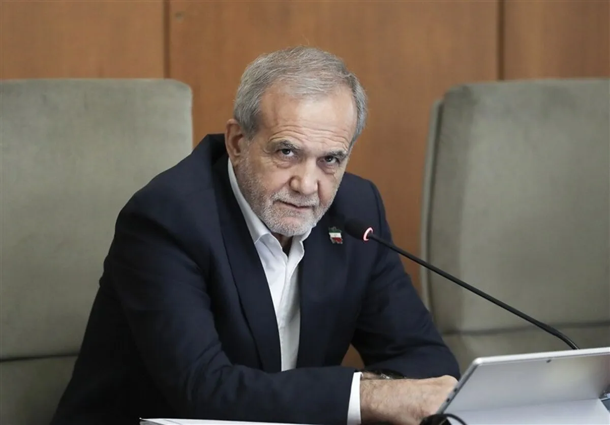تعرض به رهبری جنگ تمام‌عیار با ملت ایران است