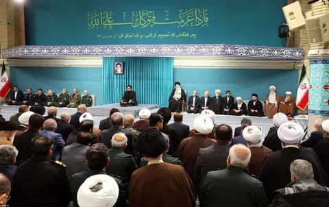 دیدار رمضانی مسئولان نظام با رهبر انقلاب