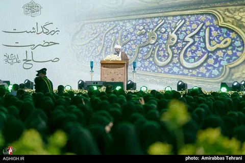 آیین گرامیداشت امام زاده صالح(ع) با حضور چهره های فرهنگی و ورزشی