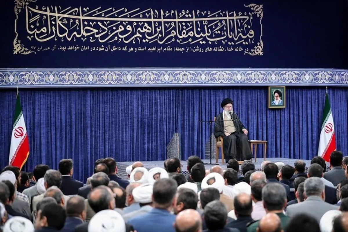 حج یک فریضه‌ صددرصد سیاسی است/ اگر امت اسلامی متحد بود، قضایای غزه و یمن اتفاق نمی‌افتاد