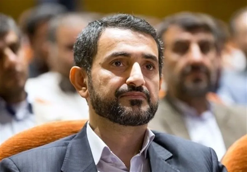 چه کسی مجوز برگزاری جشن تولد ملکۀ انگلیس در تهران را صادر کرد؟/مسئولان پاسخ دهند