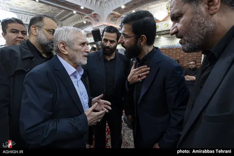 مراسم ترحیم مادر حاج حسین سیب سرخی