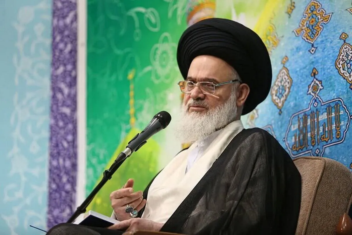آیت الله حسینی بوشهری تبیین کرد:
وظایف منتظران امام زمان(عج) در عصر غیبت