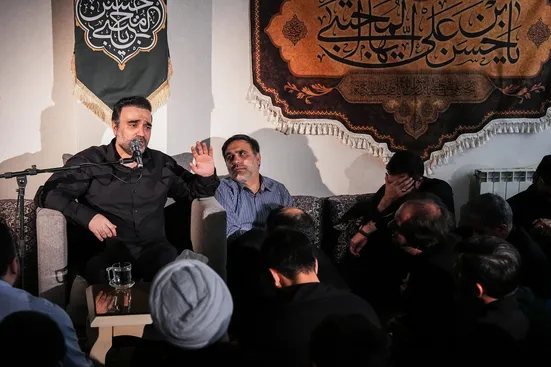 روضه خانگی یادبود رهبر شهید و خانواده ایشان