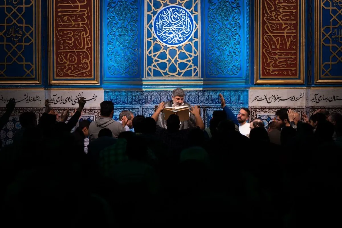 مناجات خوانی شب دوم ماه رمضان در هیئت مکتب الزهرا(س)