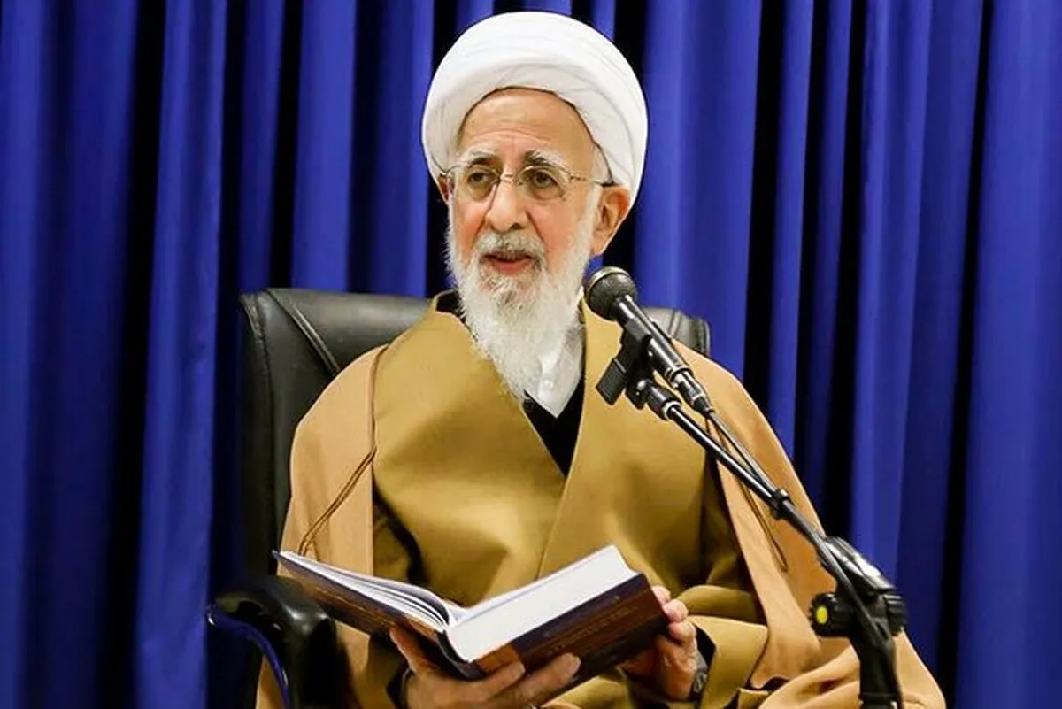 کسی که اختلاس می‌کند، عقل خود را داده و مال حرام و گناه گرفته است