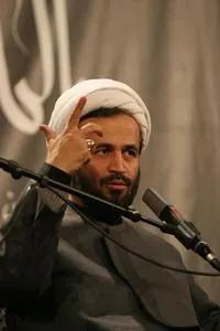 خدا  بی تقواها را ول نمی کند !