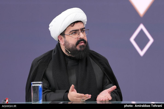 روحانیت و حوزه باید در صف اول مطالبه گری از مسئولین باشند