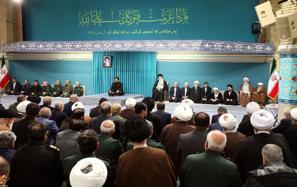 دیدار رمضانی مسئولان نظام با رهبر انقلاب