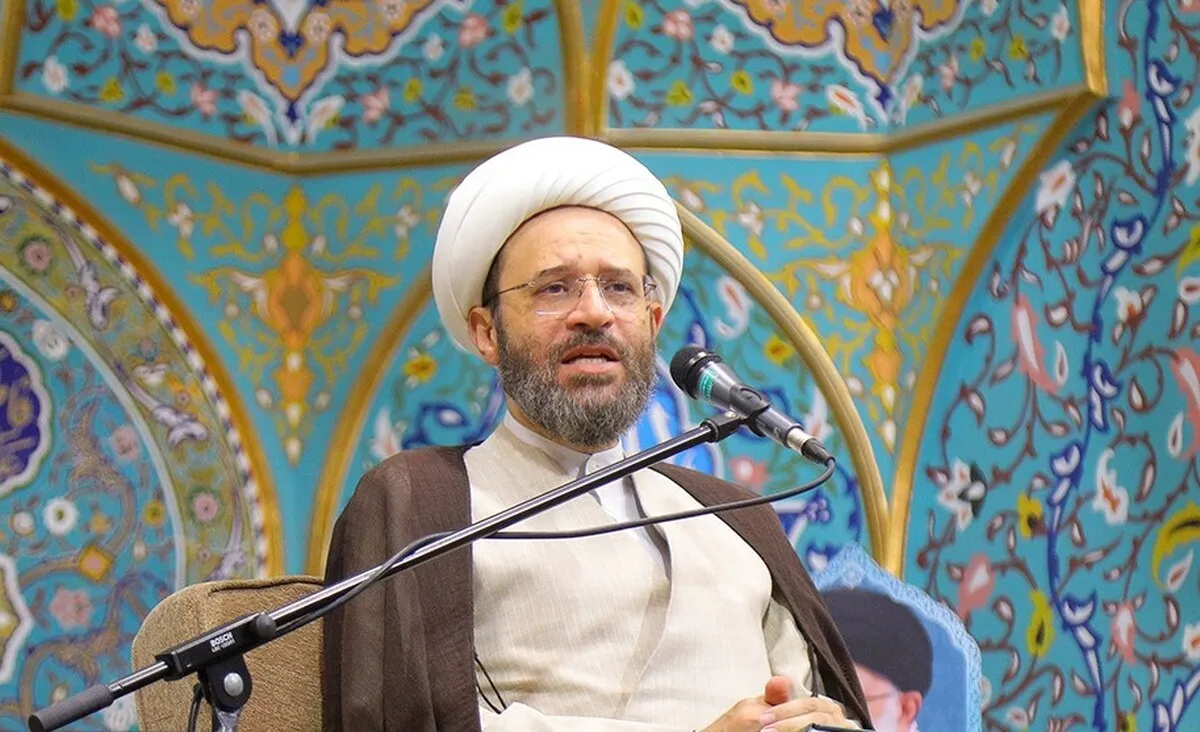 ۷ ویژگی مؤمن از نگاه امیر مؤمنان (ع)